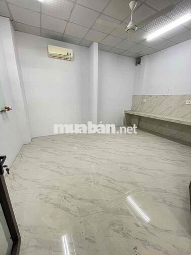 Nhà MTKD Hiệp Tân.Tân Phú.DT:6m X 20m 5lầu 6PN 4WC 3máy lạnh