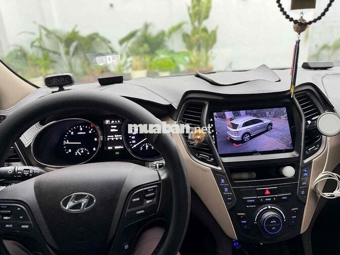 Hyundai Santafe Cao Cấp 2 cầu Trắng 80.000 km