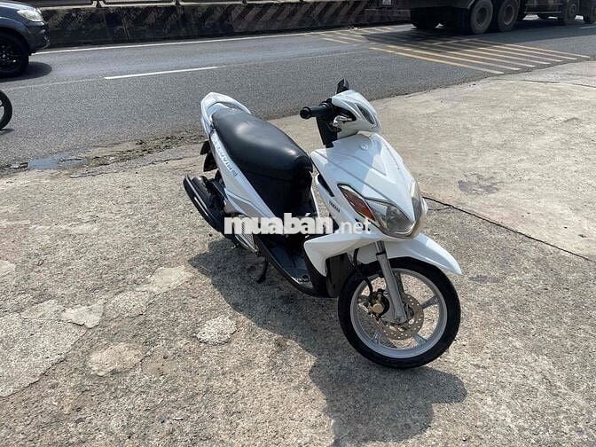 Yamaha Luvias Trắng Xe tay ga