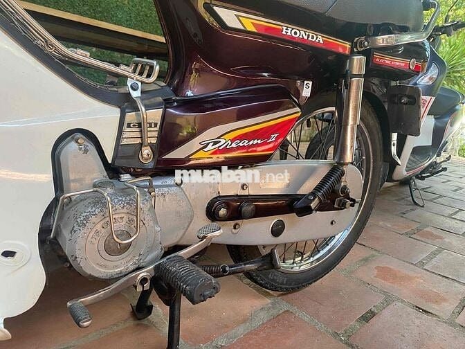 Honda Dream Thái Nâu trắng