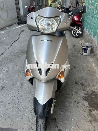 Honda Lead 2011 Bạc. đá chống tắt máy. BSTP