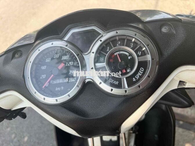 Yamaha Jubito RC 2010 Trắng