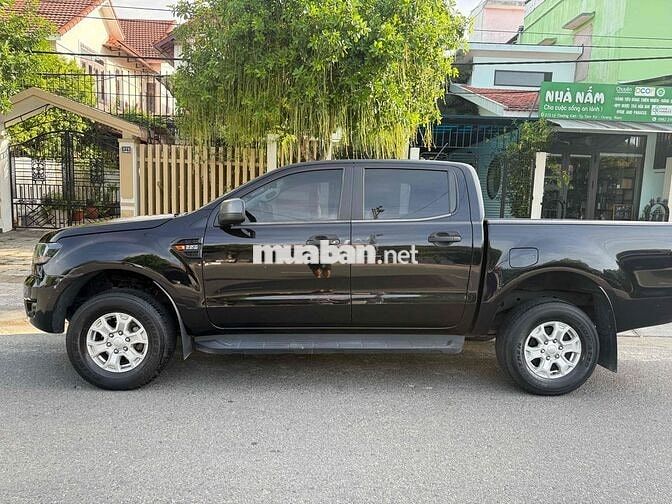 Ford Ranger 2021 Đen 130.000 km số tự động 1 cầu.