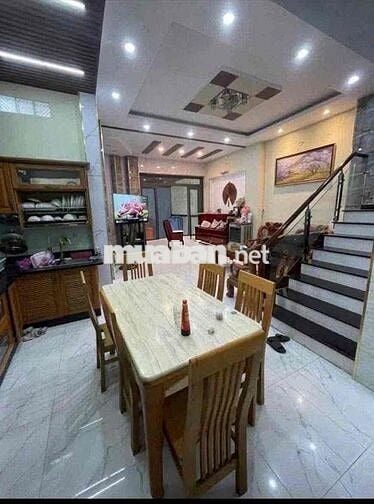 nhà 4 tầng 5pn 4wc sân thượng, Full Nội Thất gần chợ Bình Thành