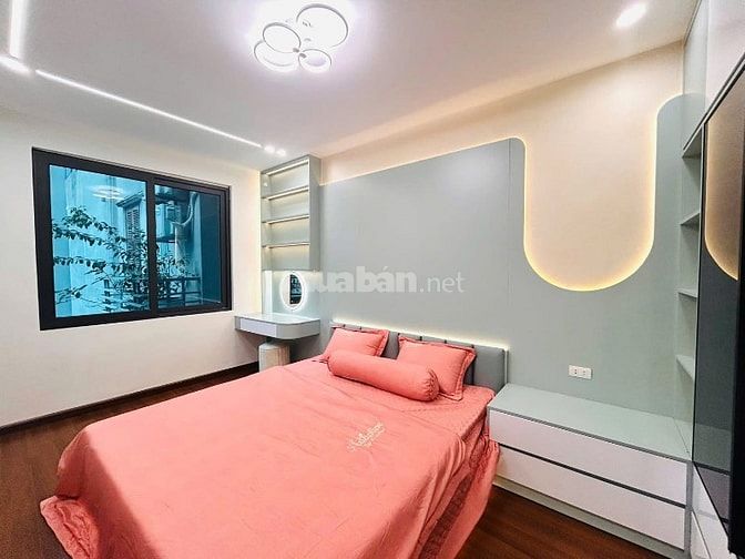NHÀ ĐẸP  XÂY MỚI, THANG MÁY, GẦN Ô TÔ, BÁN NHÀ YÊN LÃNG ĐỐNG ĐA