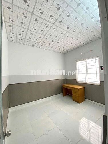 Nhà trệt lầu 130m2 sử dụng 02phòng+p. thờ KDC Hoàng Quân Cái Răng