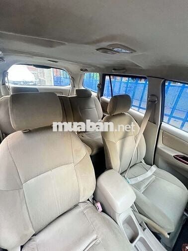 Toyota Innova G 2006 Bạc 175000 km