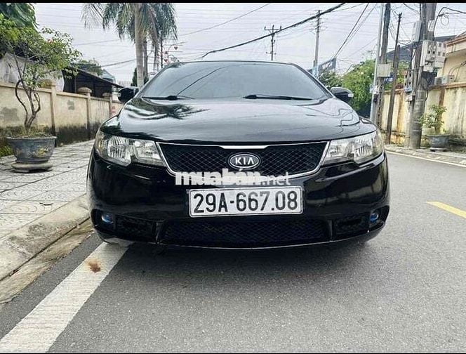 Kia Forte Sedan 1.6L Tự động 4 cấp màu Đen