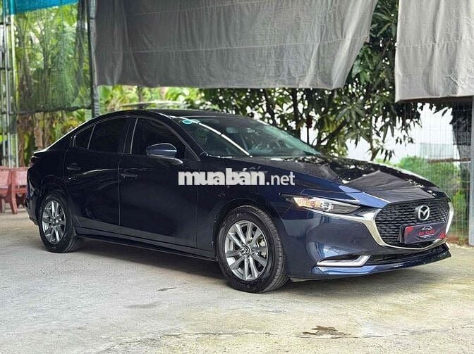 Mazda 3 Luxury 2023 Xanh Canvansite 22.000 km