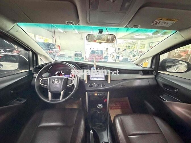 Toyota Innova E MT 2024 Số sàn Trắng 87.933 km