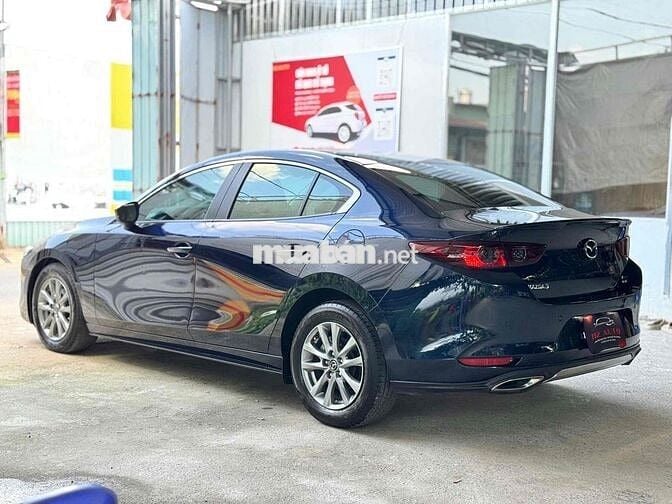 Mazda 3 Luxury 2023 Xanh Canvansite 22.000 km