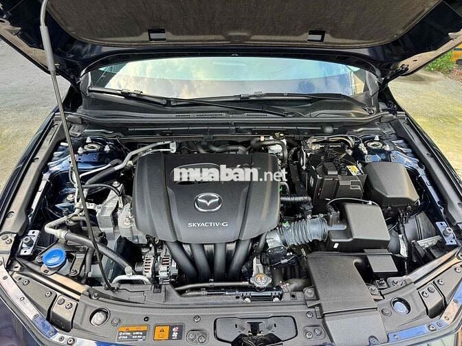 Mazda 3 Luxury 2023 Xanh Canvansite 22.000 km