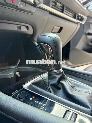 Mazda 3 Luxury 2023 Xanh Canvansite 22.000 km