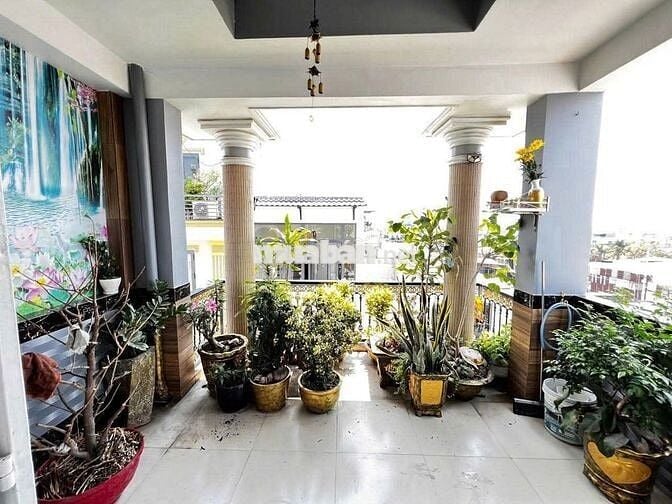 Cho thuê nhà 2pn hẻm xe hơi đường số 2, Q.Bình Tân 