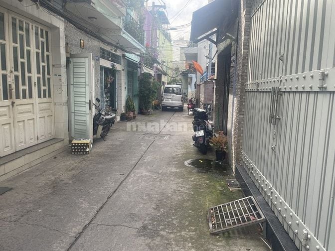 Hẻm ô tô Bùi Thế Mỹ, Tân Bình, nhà đẹp 85m2, 4 tầng 5PN, chỉ 10 tỷ nhỉ