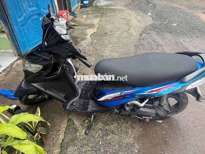 Suzuki Skydrive Đen, xanh