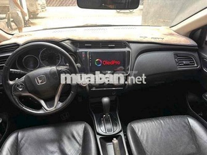 Honda City màu trắng 2018, bản TOP- chỉ 325tr
