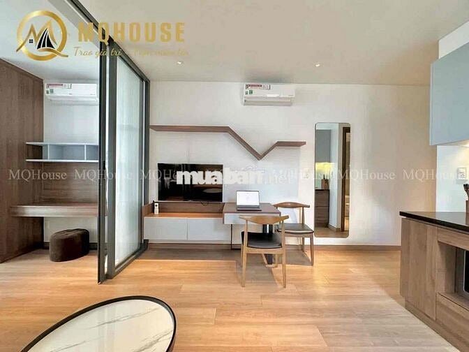 Căn Hộ Cao Cấp_Full Nội Thất_Ban Công Thoáng ngay Đầm Sen-Luỹ Bán Bich