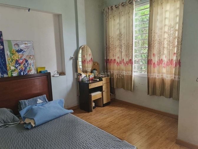 Hẻm ô tô Bùi Thế Mỹ, Tân Bình, nhà đẹp 85m2, 4 tầng 5PN, chỉ 10 tỷ nhỉ