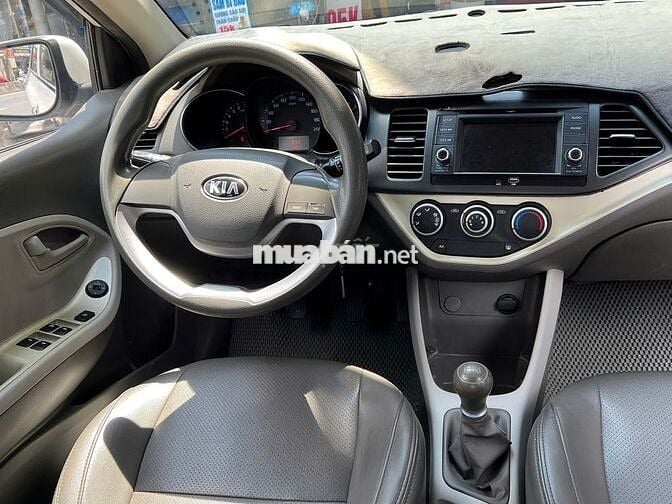 Kia Morning MT 2018 màu trắng 5 chỗ