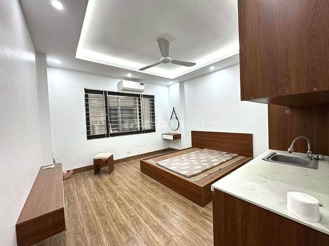 Cần bán nhà Võ Chí Công thang máy, 33m, 6T, 10.4 tỷ