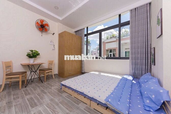 Cho thuê studio cửa sổ lớn Bùi Đình Túy