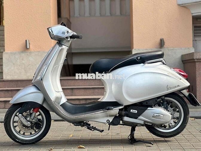 Piaggio Vespa Sprint 125 2016 Bạc 17000 km