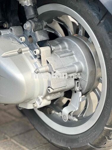 Piaggio Vespa Sprint 125 2016 Bạc 17000 km