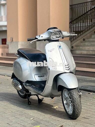 Piaggio Vespa Sprint 125 2016 Bạc 17000 km
