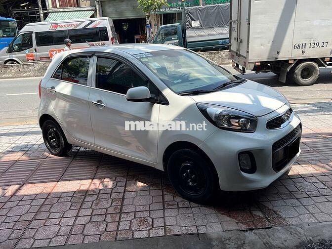 Kia Morning MT 2018 màu trắng 5 chỗ