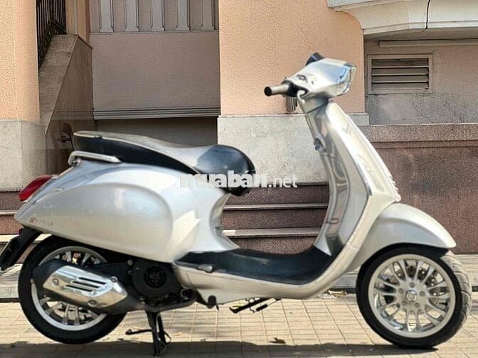 Piaggio Vespa Sprint 125 2016 Bạc 17000 km