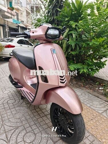 Piaggio Vespa Hồng Porsche Xăng