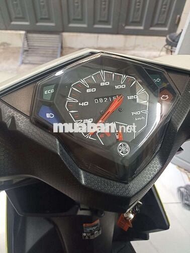Yamaha Mio M3 2024 Trắng Vàng 8000 km