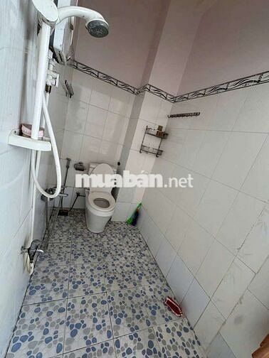 cho thuê nhà 3 lầu kdc hưng phú dtsd 360mv, 15tr, 9pn, 4wc, nội thất