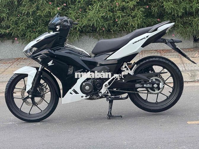 Honda Winner X V4 2025 Đen trắng Smartkey