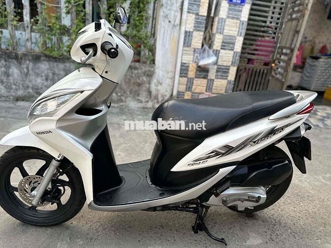 Honda Vision Trắng Việt Nam