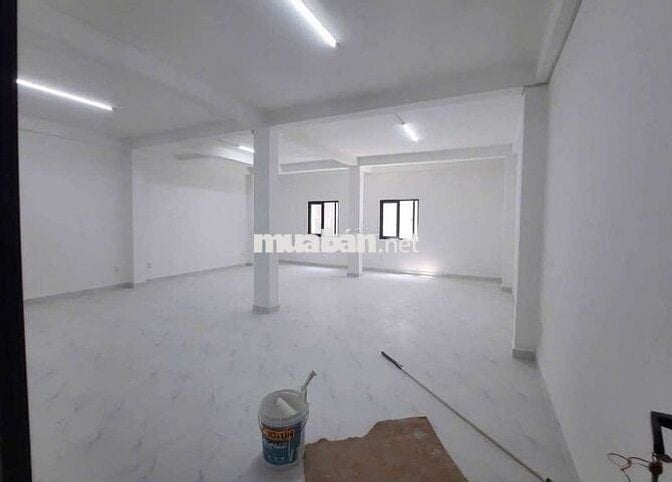 CHO THUÊ TOÀ NHÀ 8X26(TRỆT+2 LẦU) TRỐNG SUỐT ĐƯỜNG NỘI BỘ TÂY THẠNH