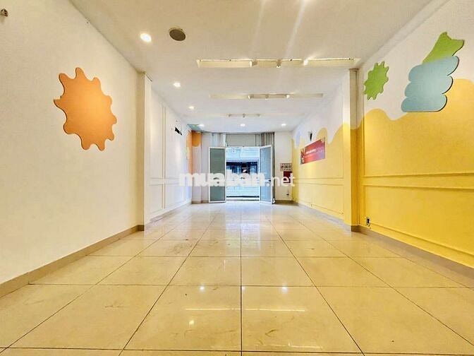Cho thuê mặt bằng văn phòng mặt tiền Hoa Lan lối đi riêng,hầm để xe