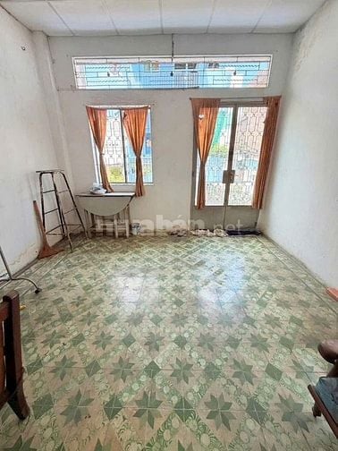 Nhà 1/ hẻm 4m gần MT Nguyễn Tiểu La. 4,6mx10,5m. T+2 Lầu. Giá 6.9 tỷ