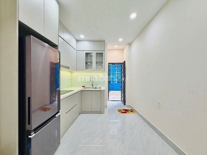 Hạ giá bán nhanh. Nhà 50.4m² Nguyễn Thị Nhuần, Q12 xây 4 tầng. Hẻm oto