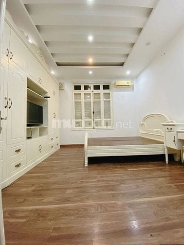 Bán Nhà Nguyễn Lương Bằng, Đống Đa 45m, 5 tầng, giá 12.3 tỷ.