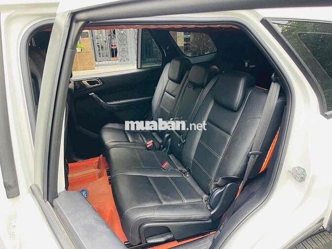 Ford Everest Titanium 2 Cầu 2018 28.000 Km Trắng