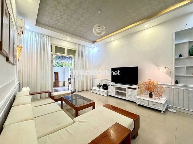 VILLA 6 PN CÓ HỒ BƠI GẦN CẦU SÔNG HÀN – GẦN BIỂN MỸ KHÊ