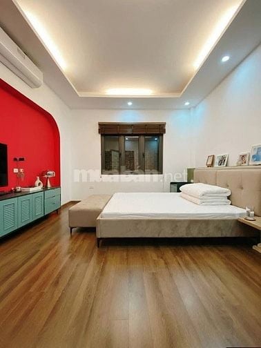 Bán Nhà Nguyễn Lương Bằng, Đống Đa 45m, 5 tầng, giá 12.3 tỷ.