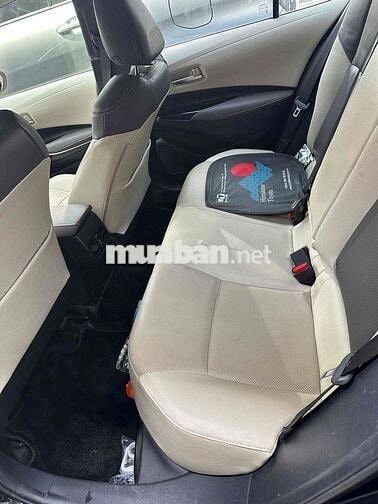 Toyota Corolla Altis 1.8V 2022 Đen 43.600 km