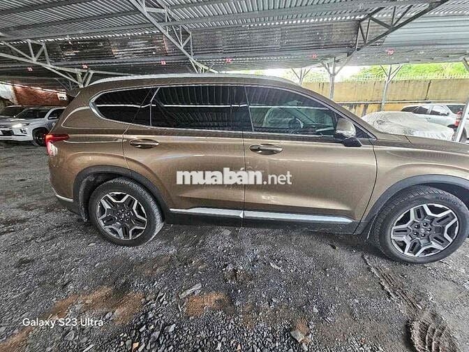 Hyundai Santafe Cao cấp nhất Xăng 46796 km Nâu