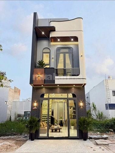 Nhà đẹp 1 lầu cần bán có sổ hồng riêng tại Thủ Dầu Một, Bình Dương