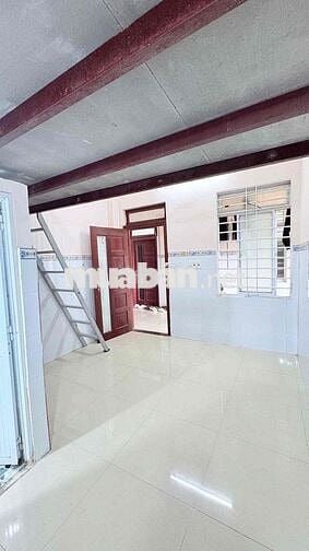 PHÒNG TRỌ SINH VIÊN SÁT BÊN TRƯỜNG DH NGUYỄN TẤT THÀNH