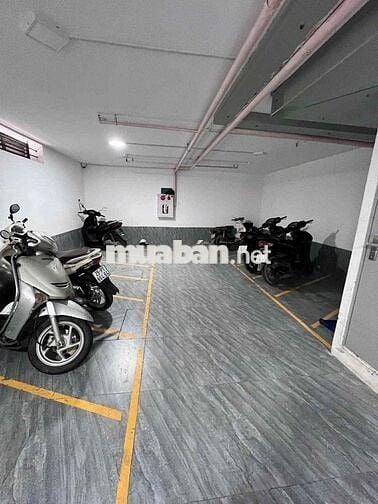 Cho thuê studio ban công ngay Goldmark city, Hồ tùng mậu