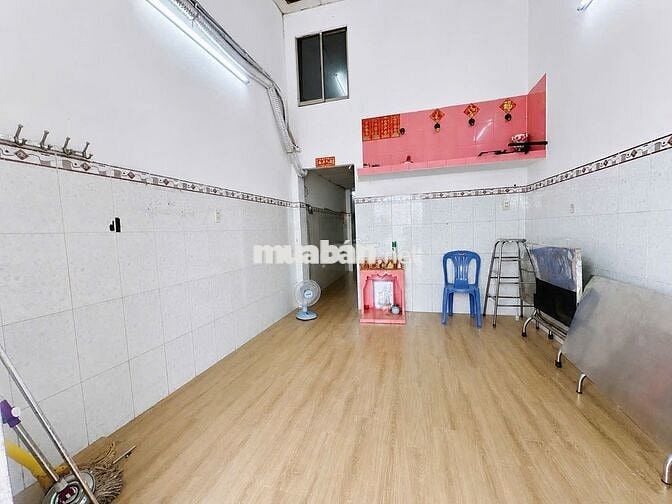 Nhà nguyên căn giá rẻ đường Trần Hưng Đạo, Quận 5